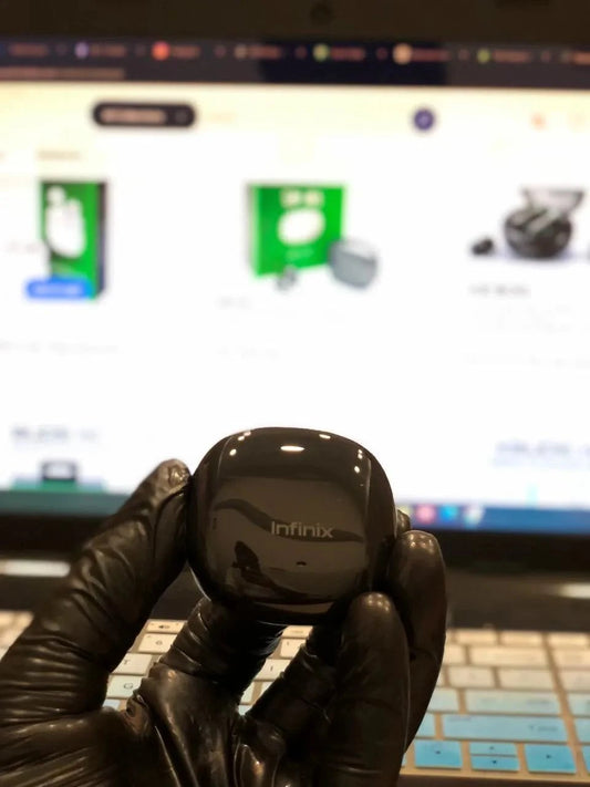 Infinix XE29 TWS Wireless Earbuds – Ultra-Lightweight, Clear Stereo Sound & Long Battery | 1-Year Replacement Warranty & Free Shipping – The House of Mobile